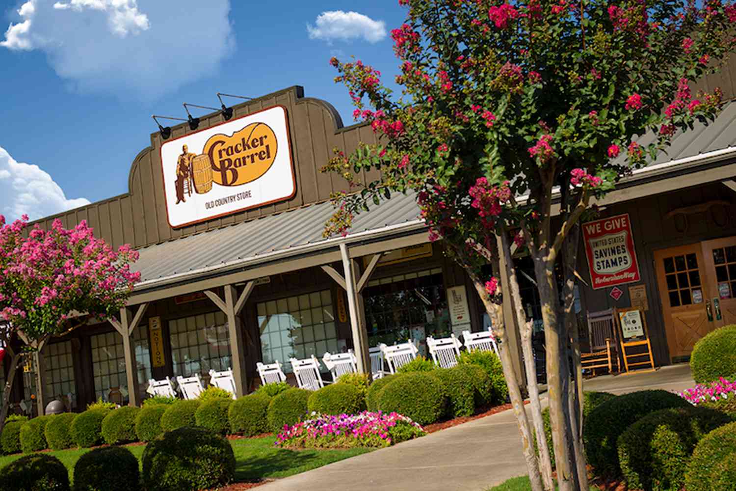 Cracker Barrel Old Country Store